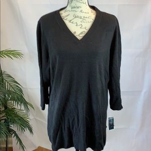 Karen Scott black V-neck sweater